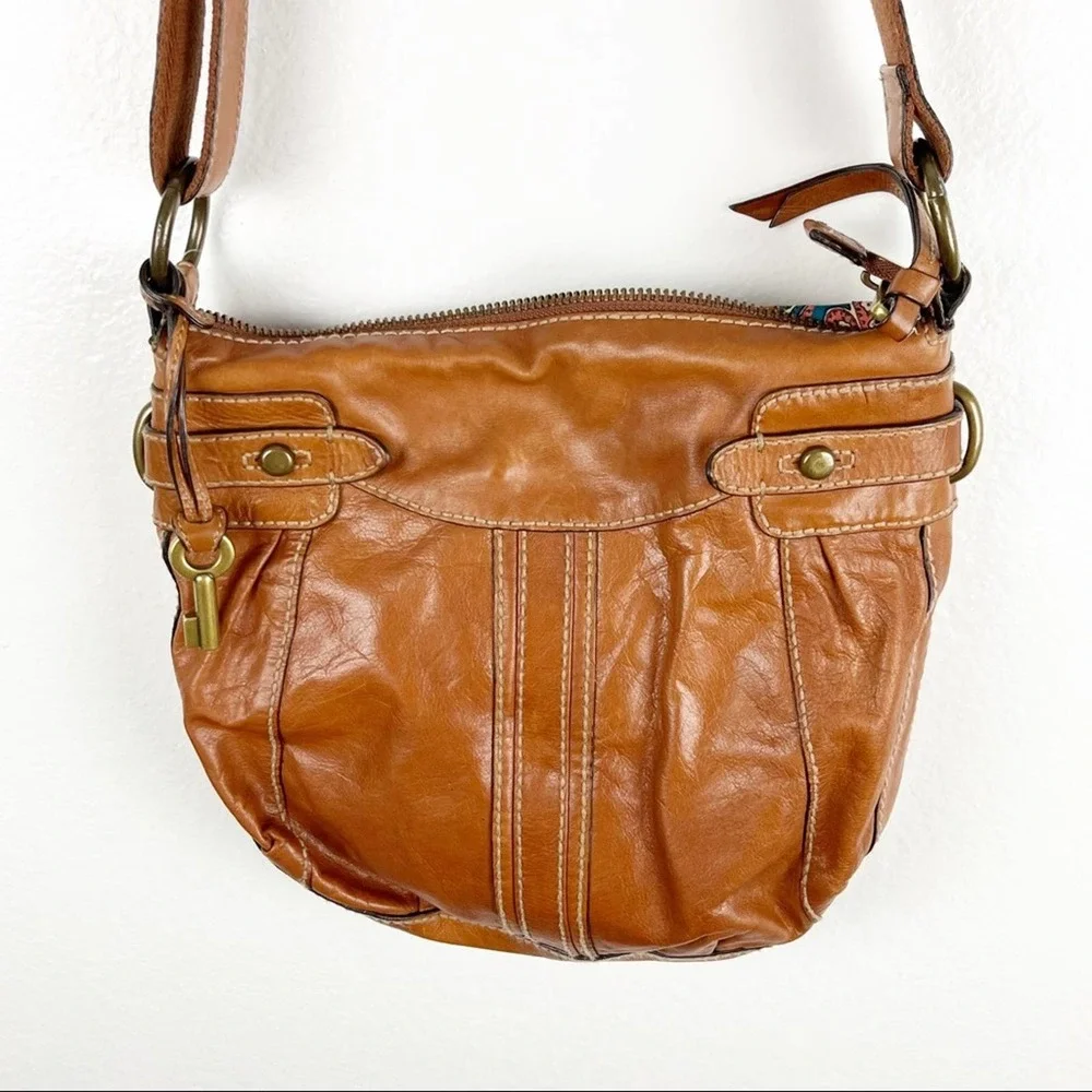 FOSSIL Brown Leather Stitched Adjustable Strap Paisley Lined Shoulder Bag Boho